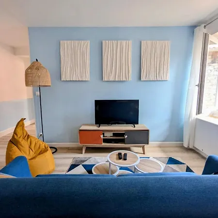 Le Phoenix Apartment *